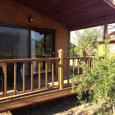 펜션 Beyaz Nar Holiday Houses Çıralı